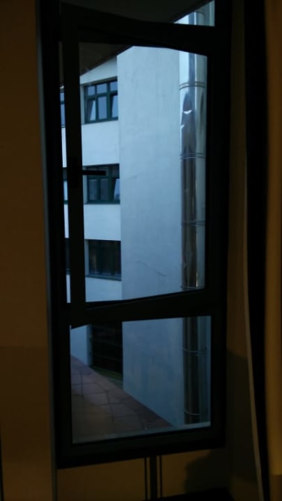 Widok Mercure Bilbao Jardines De Albia