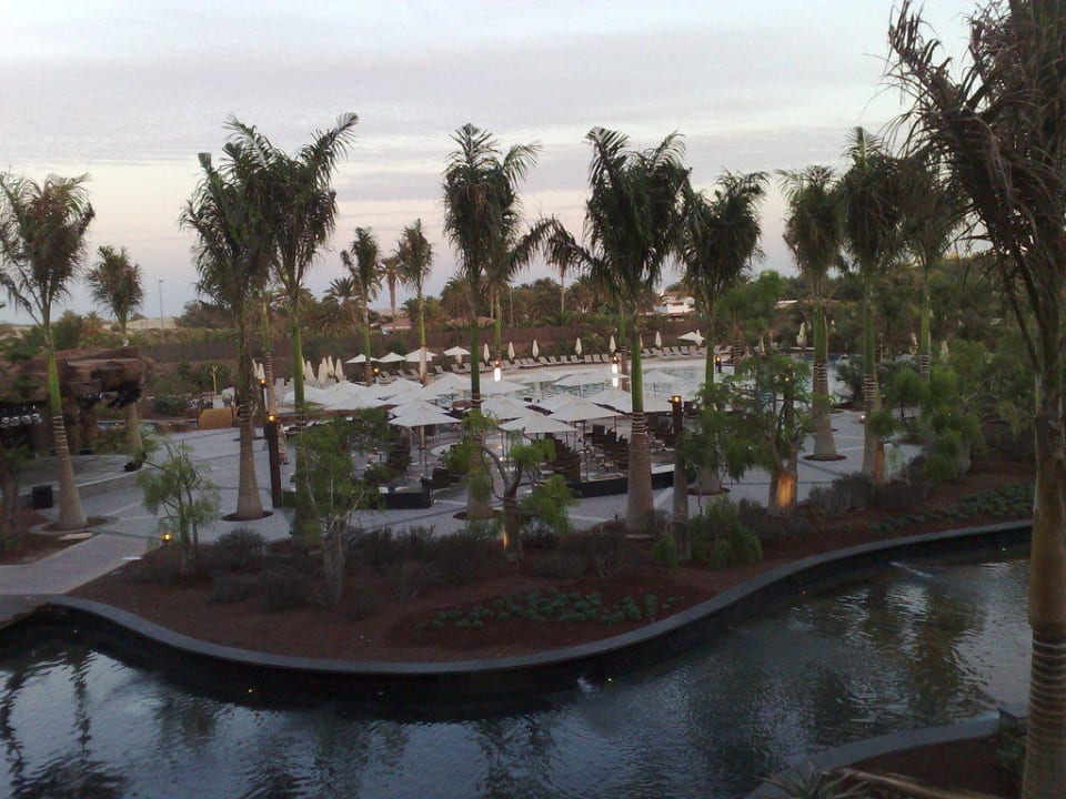 Ein kleiner Teil der Poolanlage Lopesan Baobab Resort