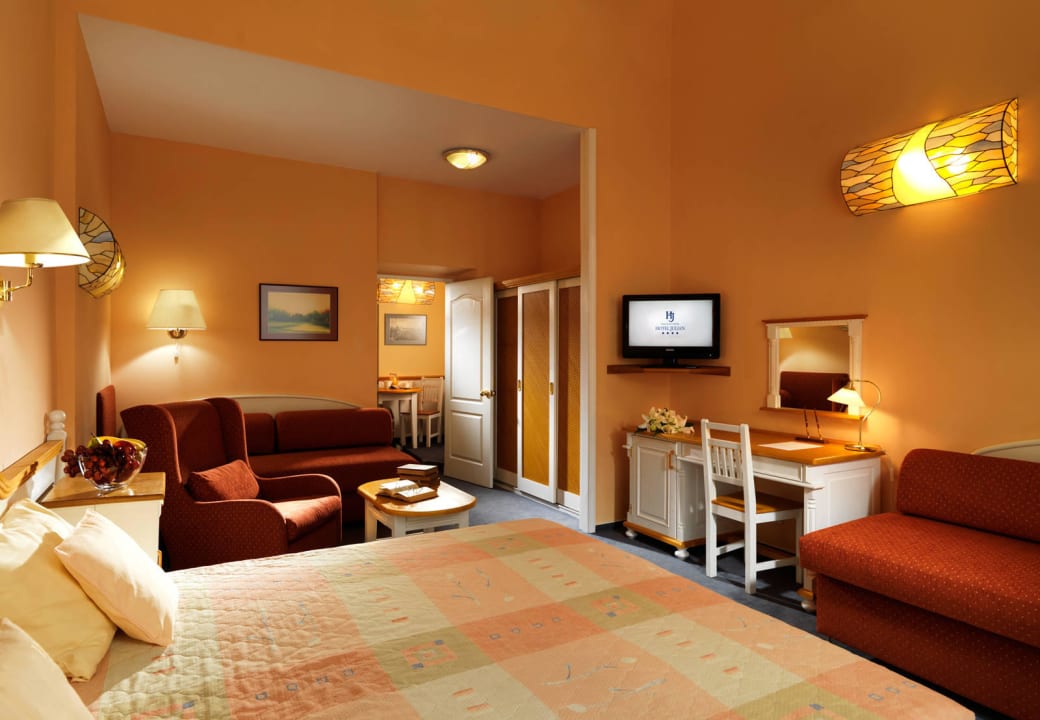 Quadruple Family Room Hotel Julian
