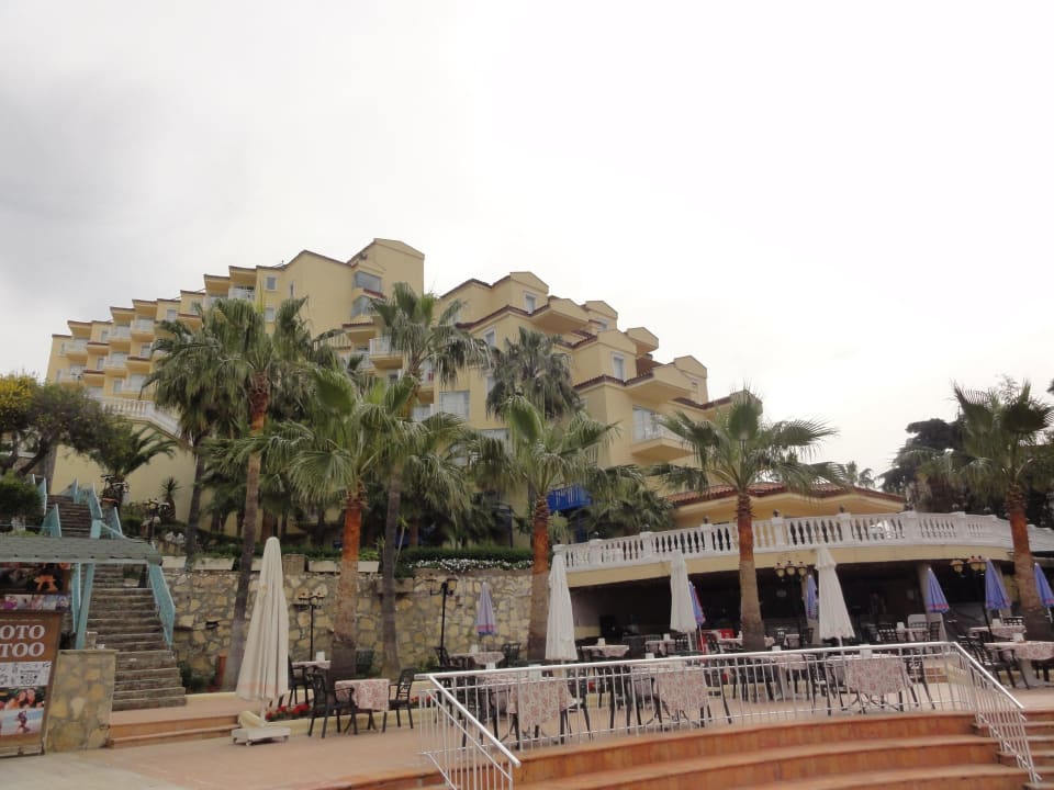 Tolle Anlage Iz Flower Side Beach Hotel