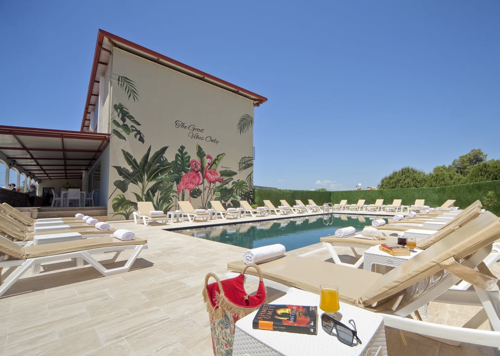 Pool İNDAĞ APART AİLE Oteli