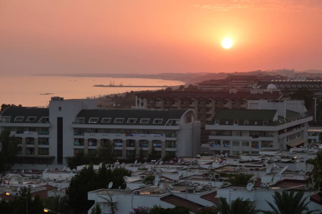 Sonnenuntergang  Side Alegria Hotel & Spa - Adults only +16
