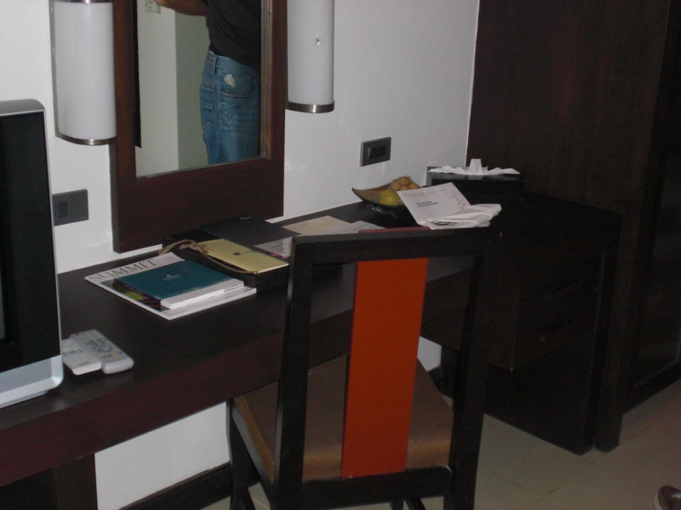 Sitzgelegenheit mit Internetanschluß La Flora Khao Lak