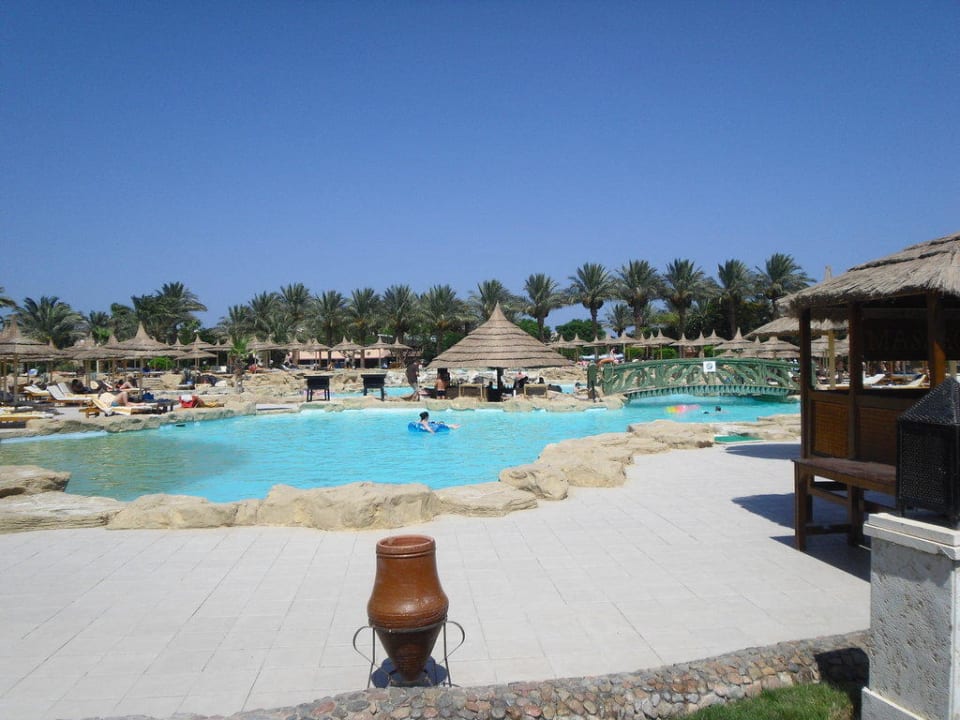 Poolbar Beach Albatros Resort