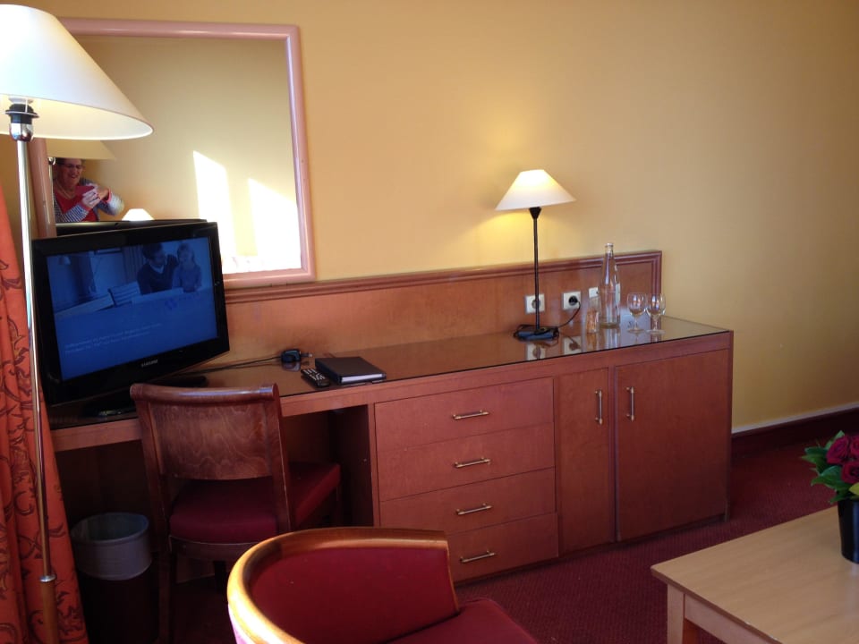 Wohnraum Suite Hotel Hyatt Regency Paris Etoile