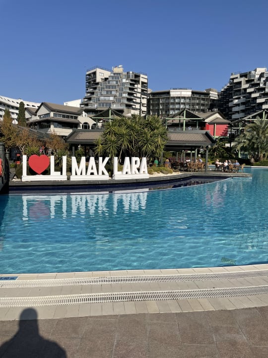 Pool Limak Lara Deluxe Hotel & Resort
