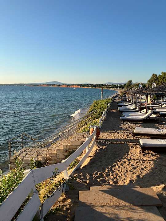 Strand Istion Club & Spa