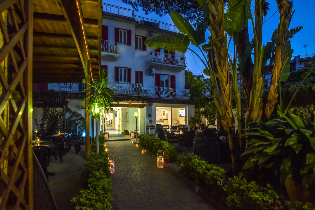 Gartenanlage Charme Hotel La Villa Tina