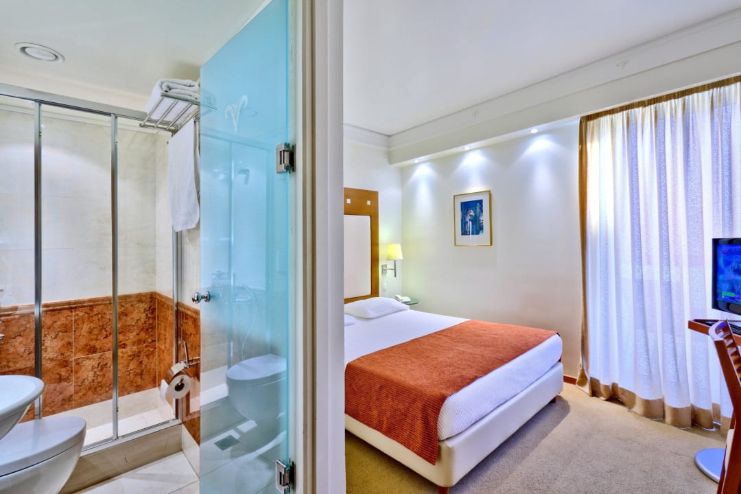 Single Room Atrion Hotel