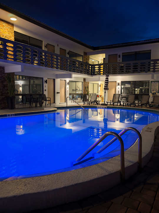 Pool Ocean Villas of Deerfield