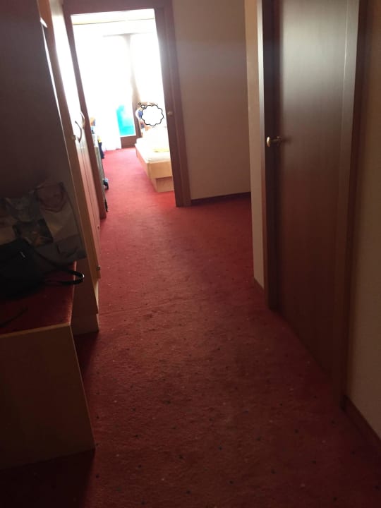 1 MY  AVA  All In Family Hotel