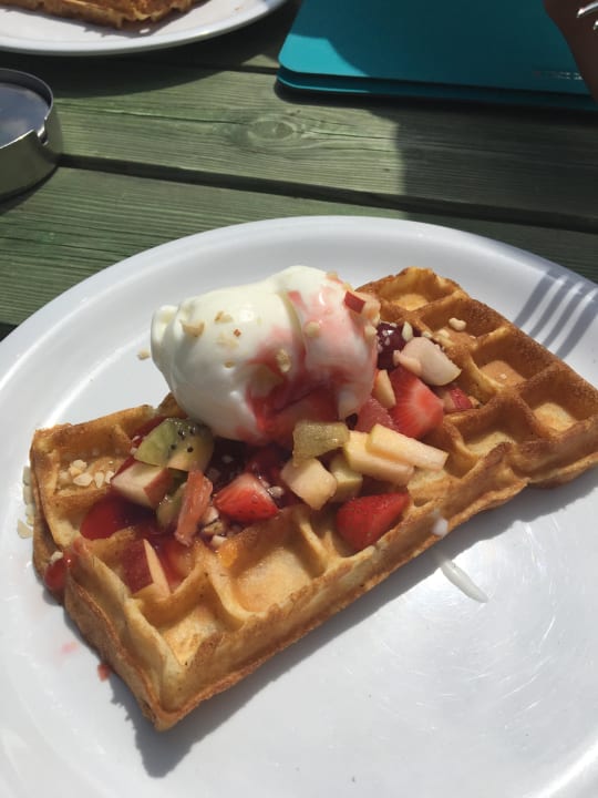 Waffel mit Eis Fame Residence Lara & Spa