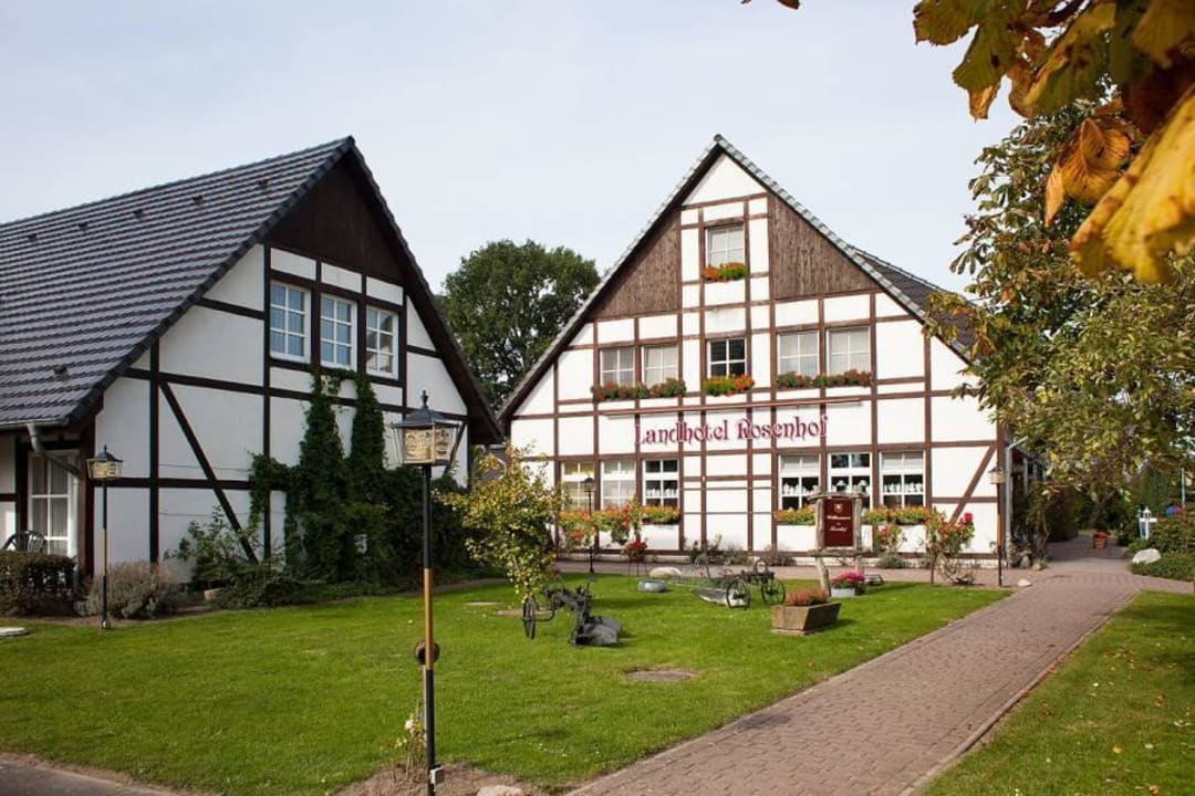 Herzlich willkommen im Landhotel Rosenhof Landhotel Rosenhof