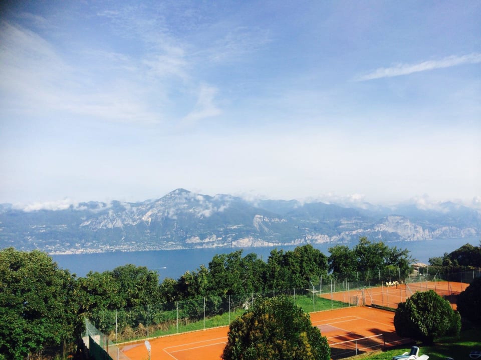 Aussicht zum See Parc Hotel Jolanda