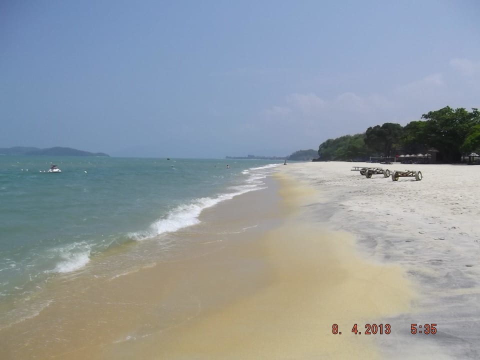 Blick von der Strandbar Hotel The Lanai Beach Resort