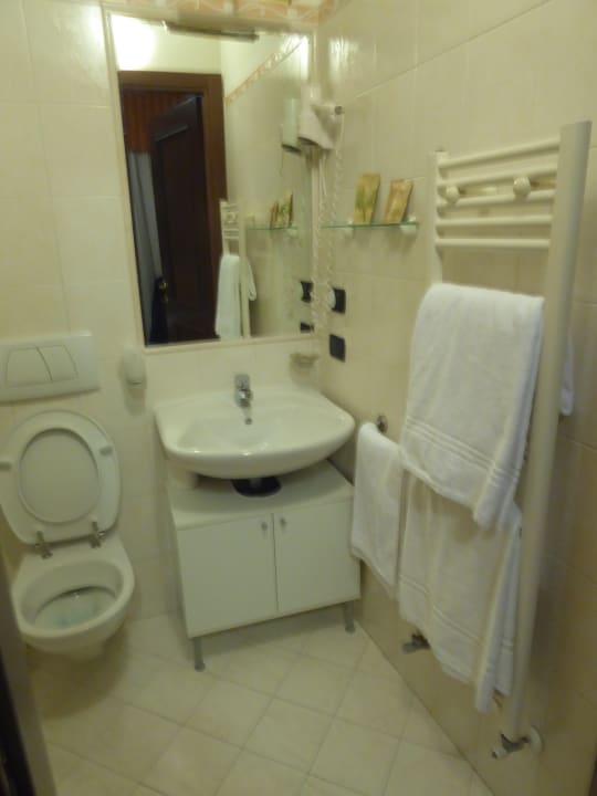 Zimmer Hotel Dei Fiori Residence