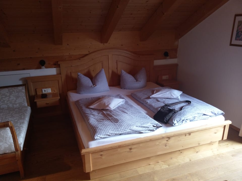 Zimmer Gästehäuser Holzerhof