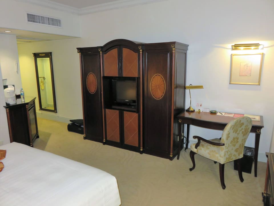 Standad Doppelzimmer #1007 Evergreen Laurel Hotel Bangkok