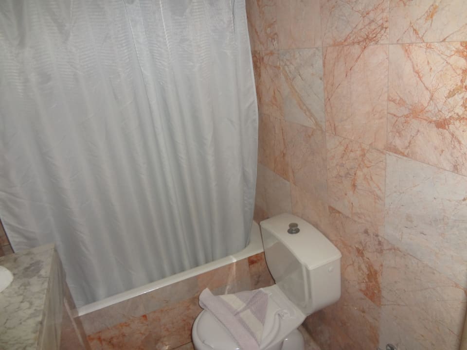 Badreinigung eine Zumutung Kresten Palace Hotel