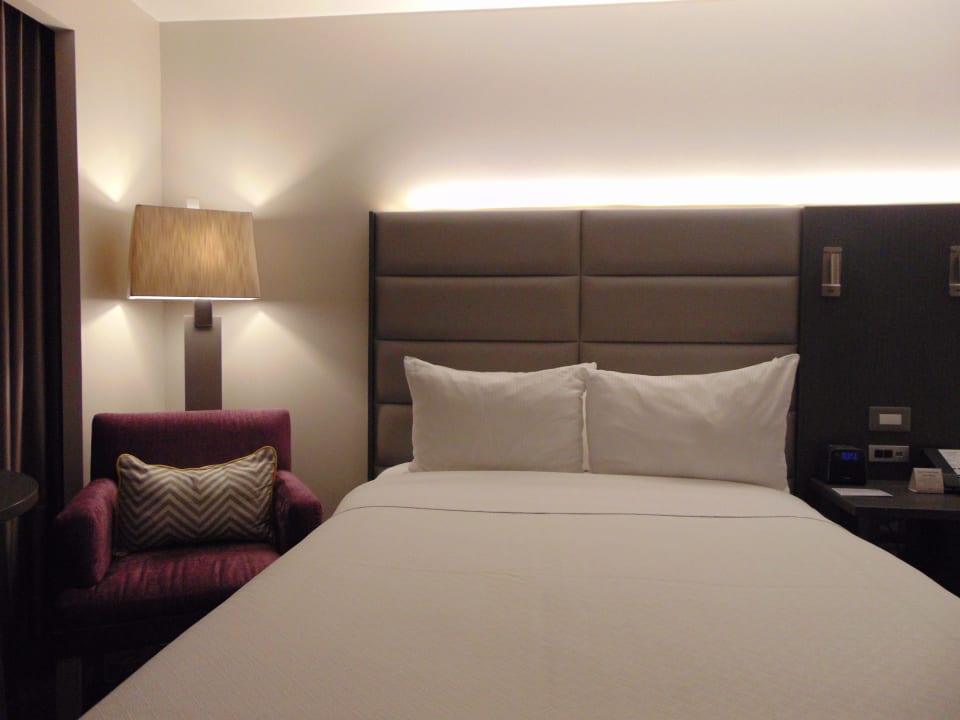 Zimmer Hotel Crowne Plaza San Jose Corobici