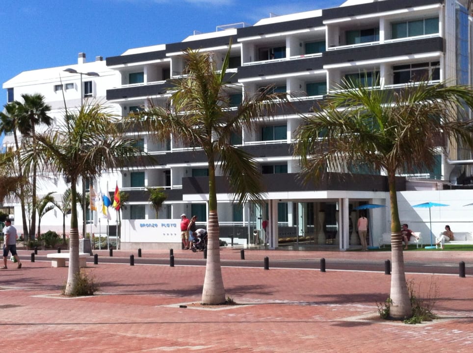 Außenansicht alltoura Club Hotel Akeah Broncemar