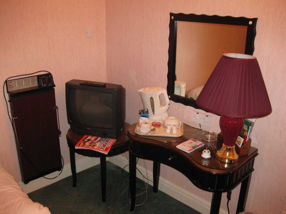 Einzelzimmer ohne Fenster Britannia Sachas Hotel