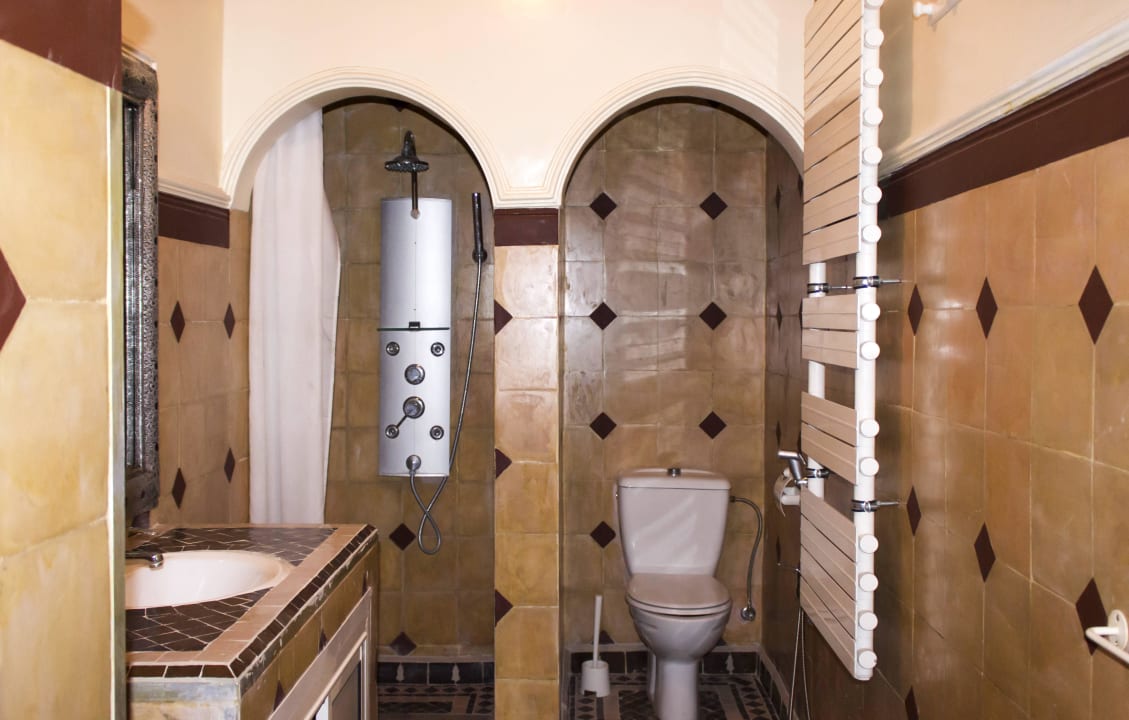 SALLE DE BAIN SUITE KING DAR MEZOUAR