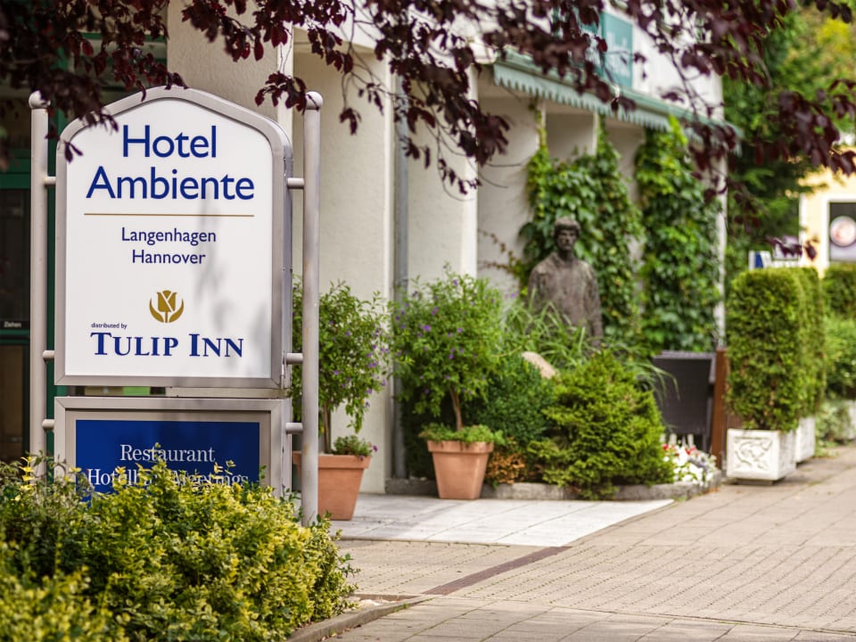 Außenansicht Hotel Ambiente Langenhagen Hannover by Tulip Inn