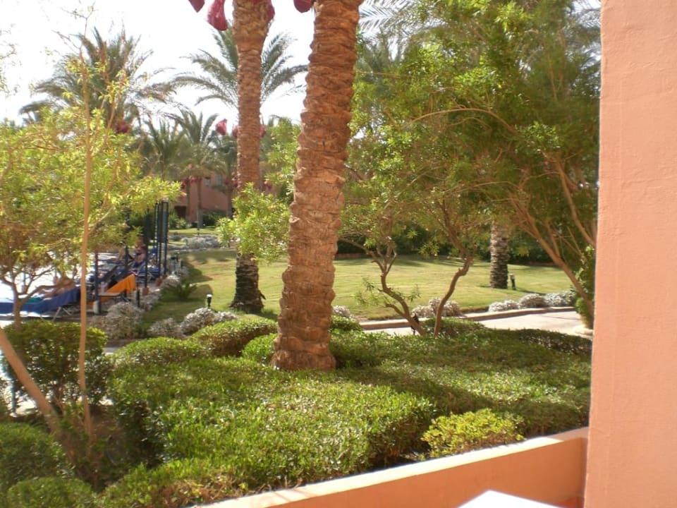 Aussicht von unserer Terrasse Jaz Makadi Oasis Resort