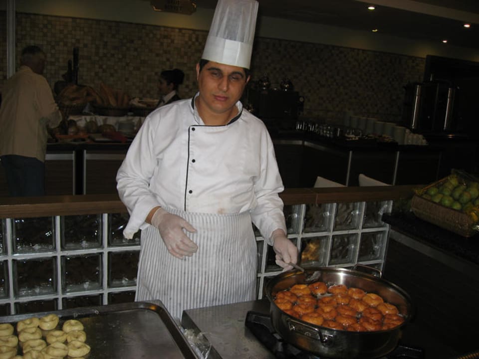 Nachtisch aus der Bratpfanne, jeden Abend anders Royal Atlantis Spa & Resort