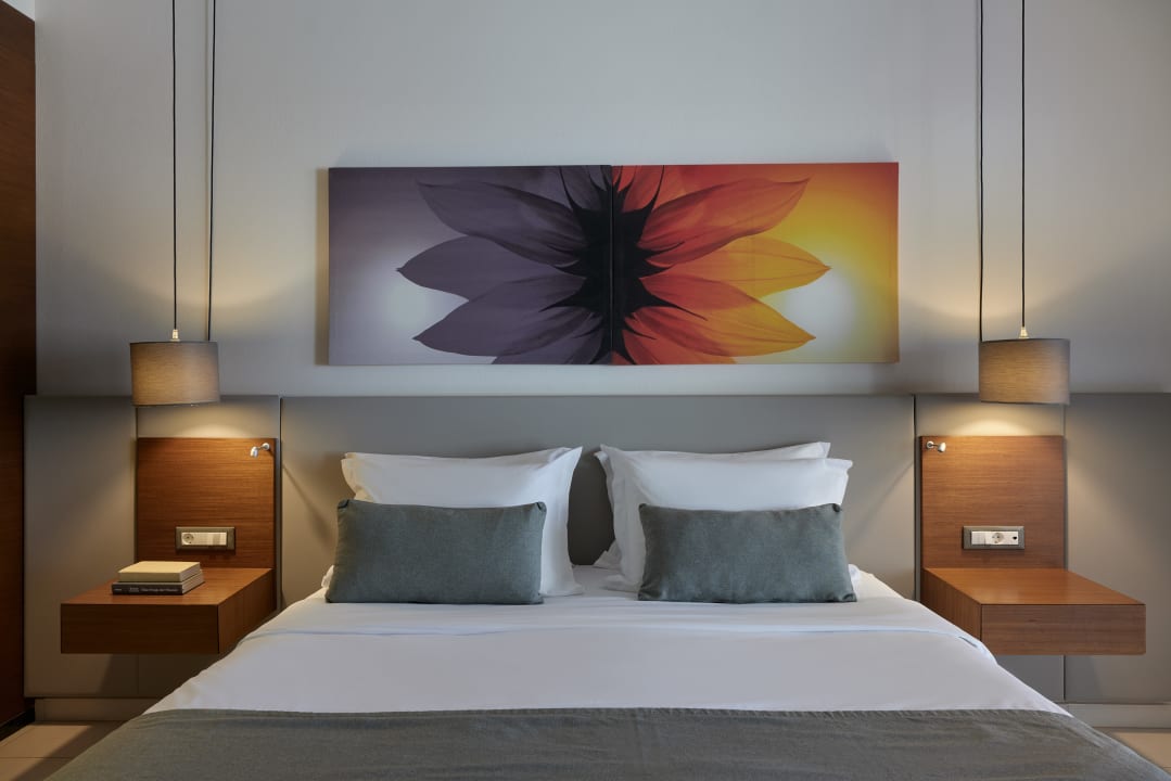 Zimmer Atlantica Kalliston Resort