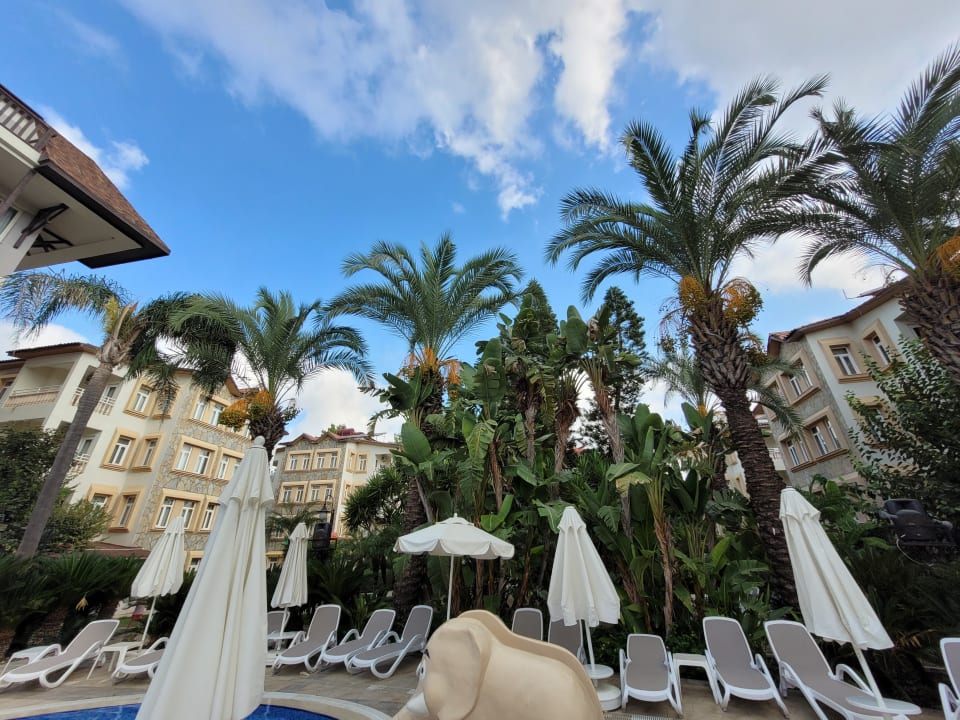 Pool Side Village Hotel