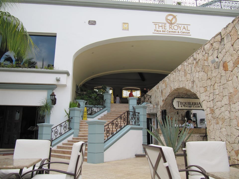 Abgang von der Hotelhalle Hyatt Vivid Playa del Carmen - Adults only