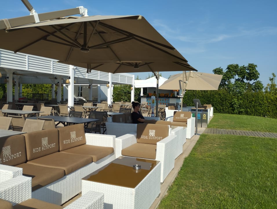 Strand Side Sunport Hotel & Spa