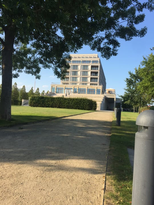 Gartenanlage ATLANTIC Hotel Wilhelmshaven