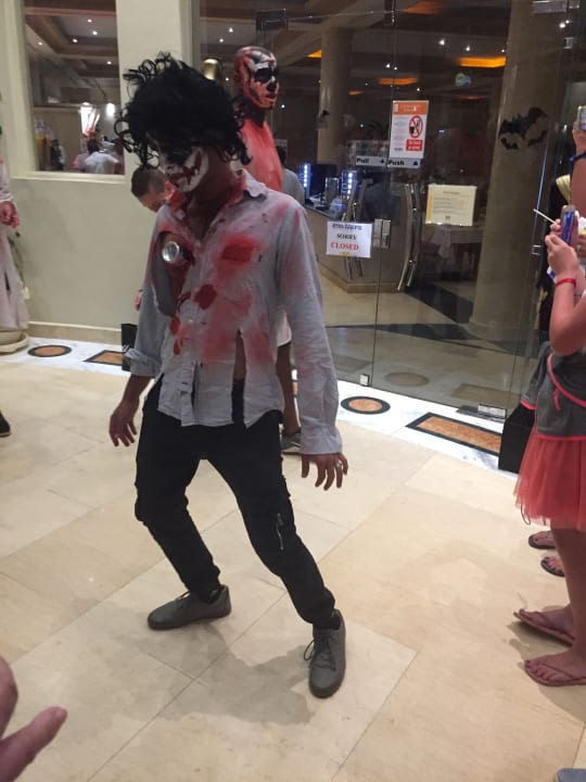 Gastro Three Corners Sea Beach Resort