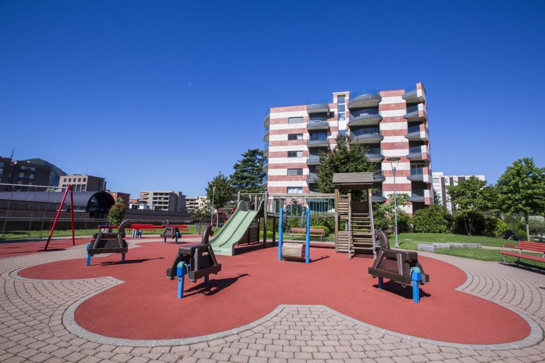 Außenansicht La Perla del Ticino 6