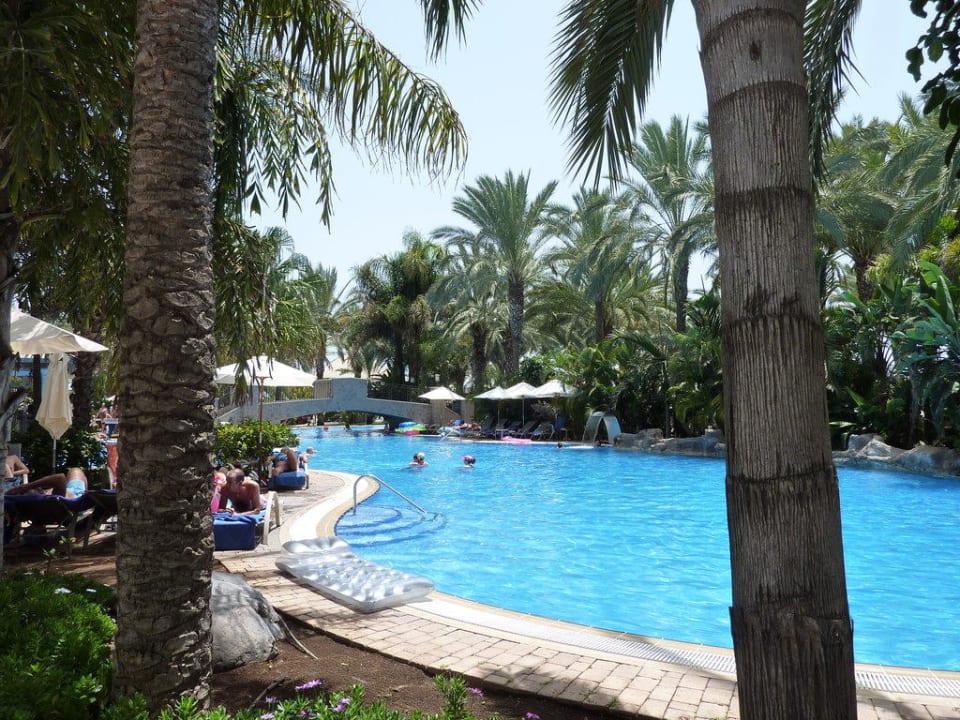 Pool wie ein Fluss angelegt Lopesan Costa Meloneras, Resort & Spa