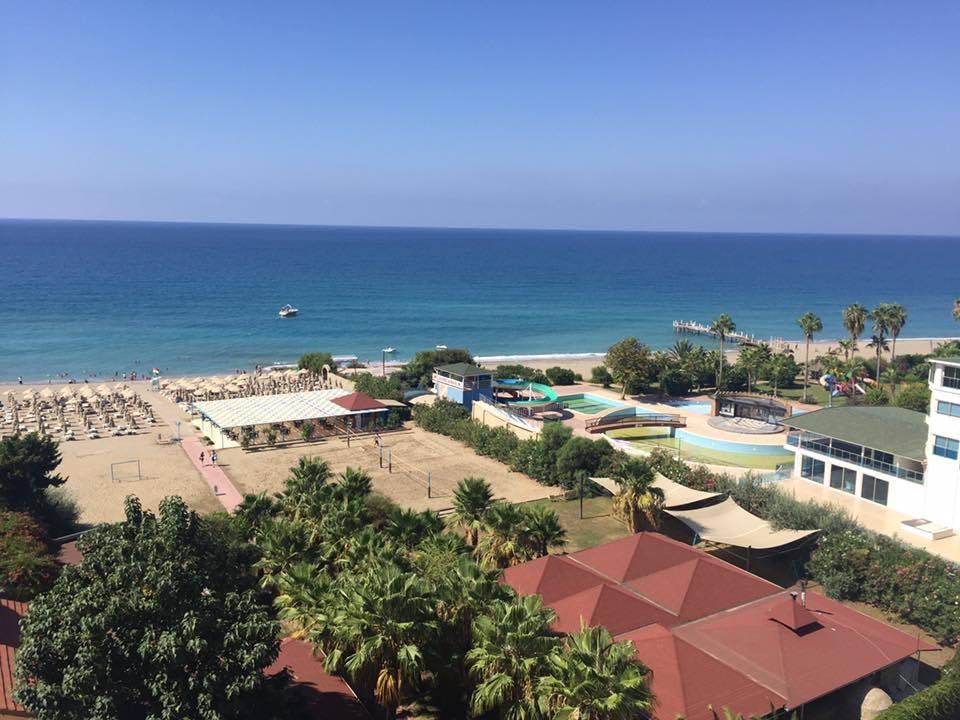 Von oben Hotel Royal Garden Beach