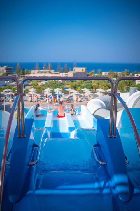 Pool Grand Hotel Holiday Resort