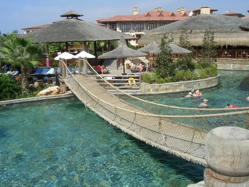 Amazon Water World Club Grand Side