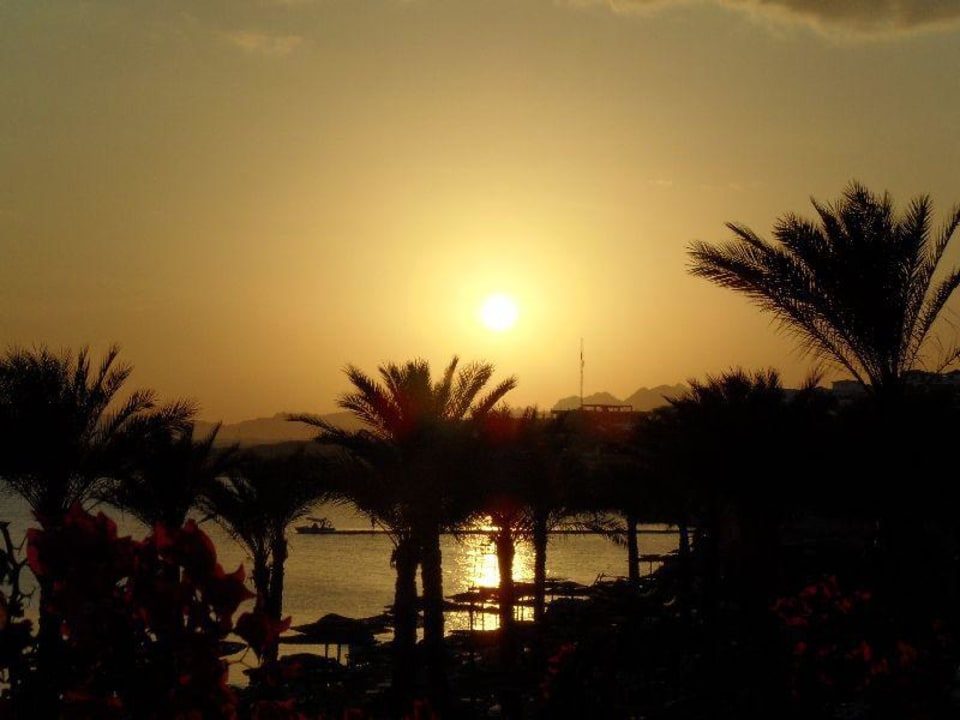 Piękne zachody Hotel Continental Plaza Beach