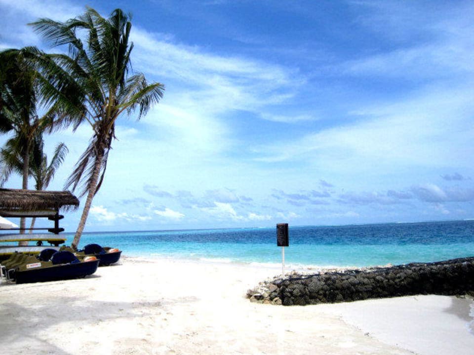Der Ausblick aus unserem Zimmer Centara Ras Fushi Resort & Spa Maldives