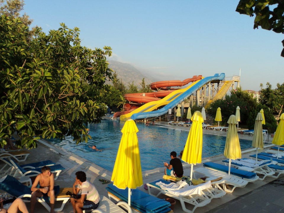 Pool 2 Senza Sunset Beach Hotel