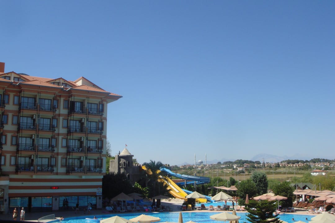 Mit Rutschen Adalya ArtSide