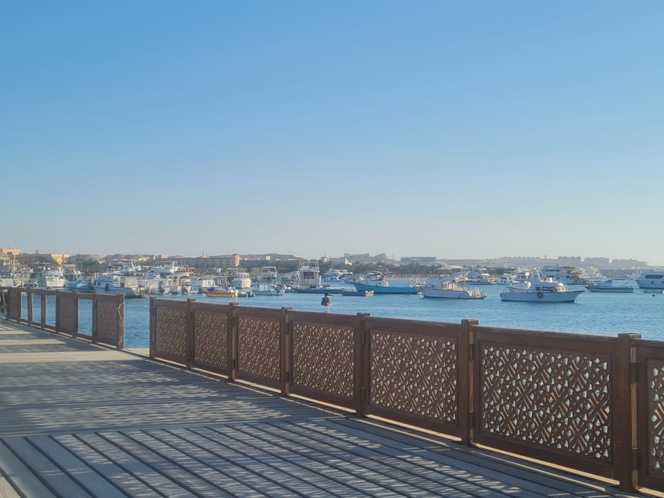 Außenansicht The Grand Palace - Adults only