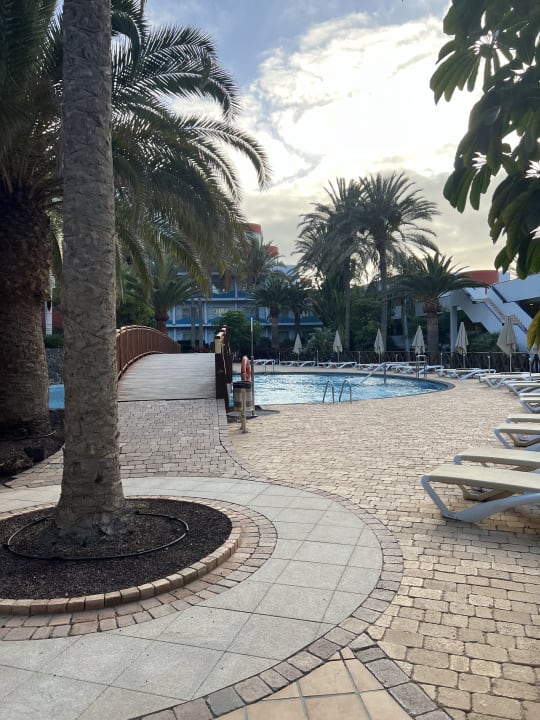 Pool R2 Pajara Beach