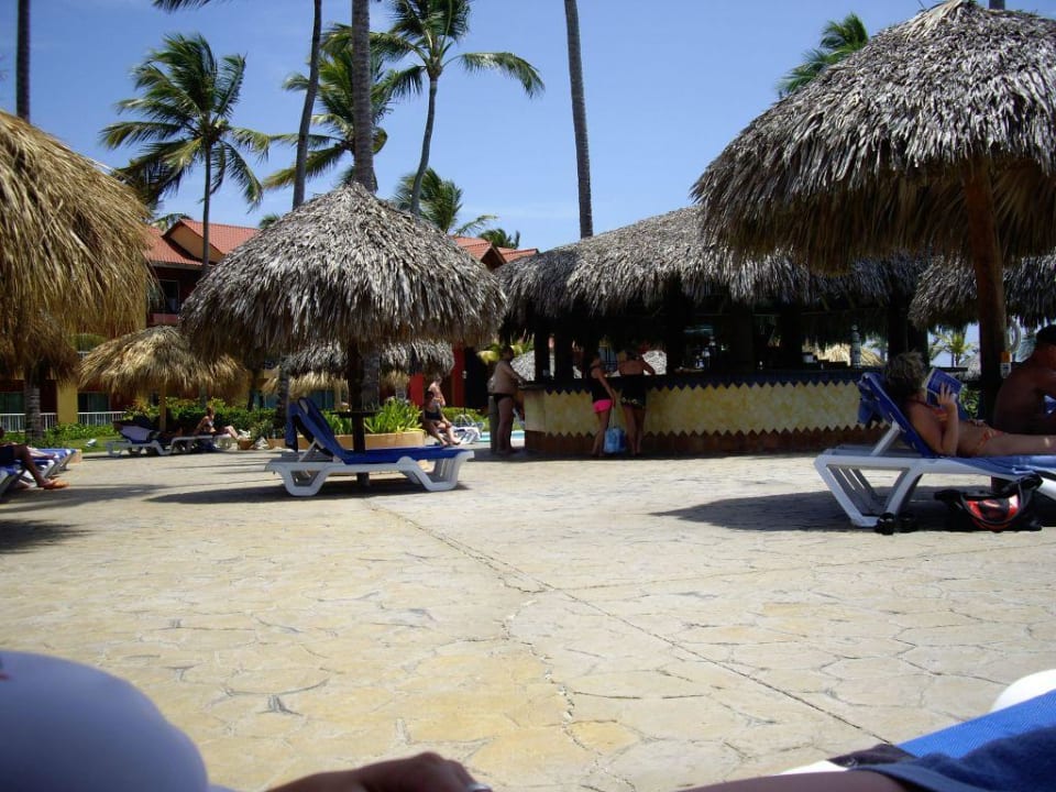 Poolbar Punta Cana Princess All Suites Resort & Spa