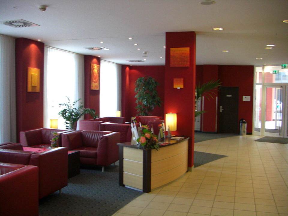 Eingangsbereich Premier Inn Wien City Hauptbahnhof