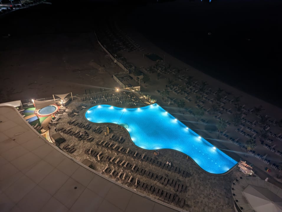 Zimmer Hampton by Hilton Marjan Island